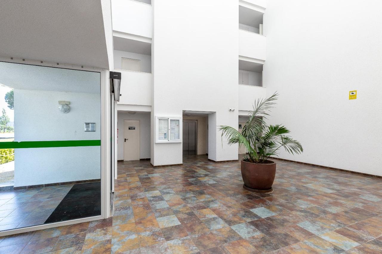 Ferienwohnung V017 - Porto Marina Roses Exterior foto
